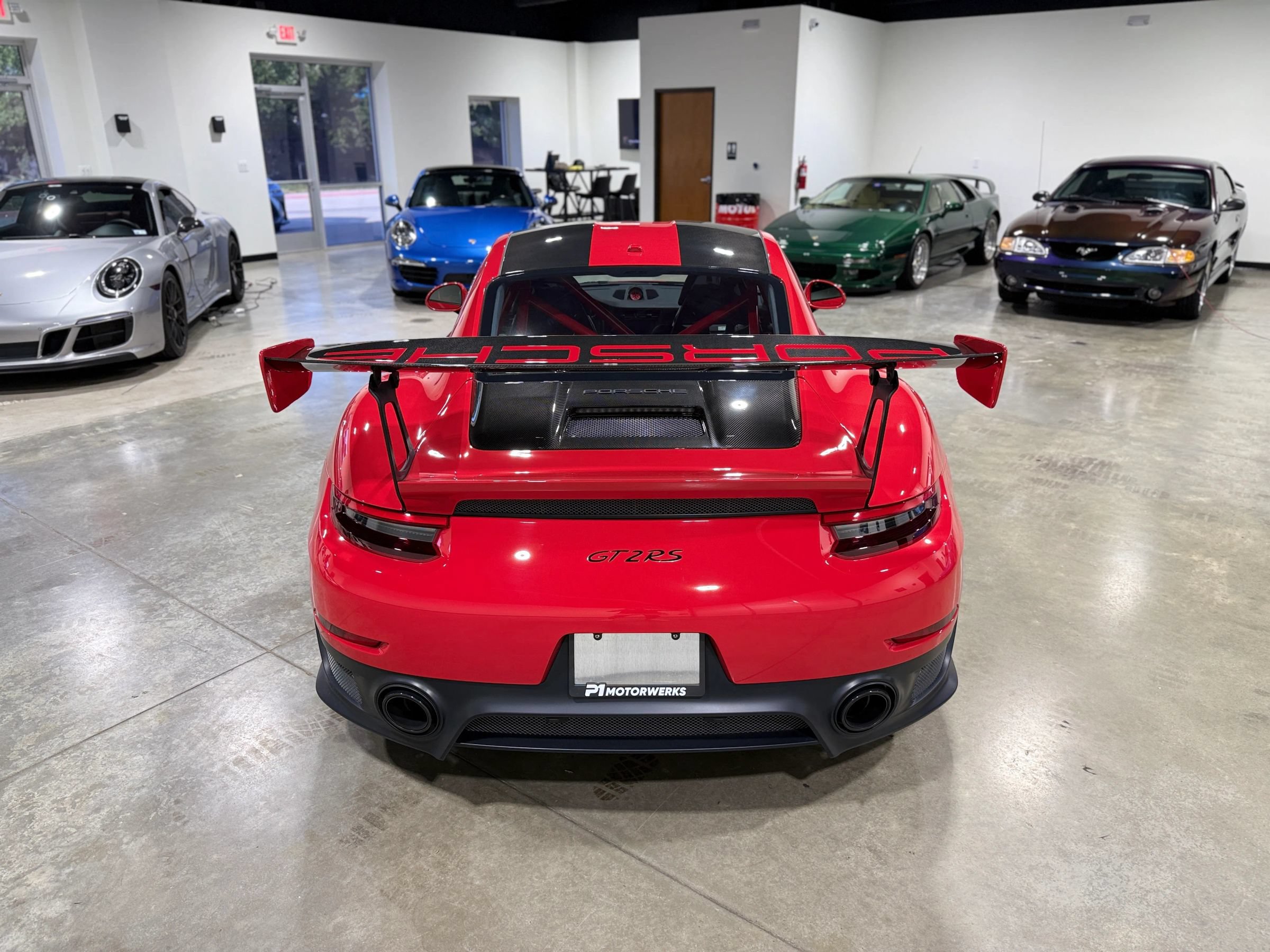 Used 2018 Porsche 911 GT2 RS RWD image 7