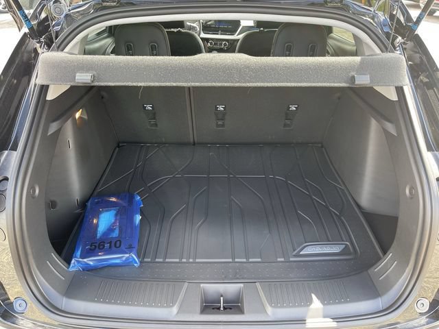 New 2026 Chevrolet Trax LT w/ Driver Confidence Package FWD image 22