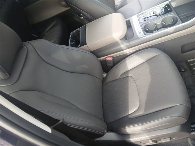 New 2026 Kia Carnival EX image 25