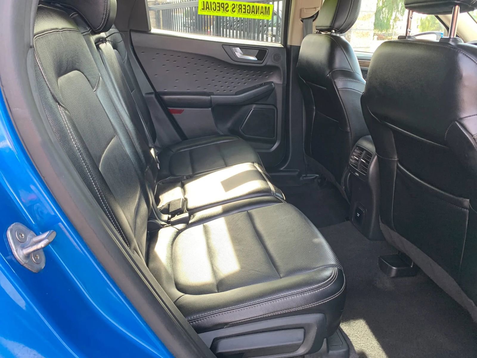 Used 2020 Ford Escape Titanium image 14