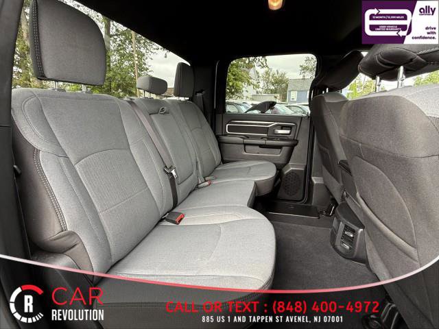 Used 2024 RAM 3500 Big Horn image 44