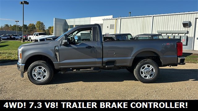 New 2026 Ford F350 XLT image 3