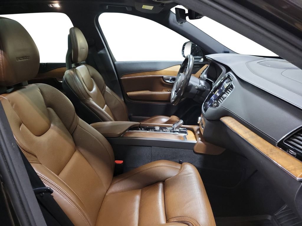 Used 2020 Volvo XC90 T8 Inscription image 30