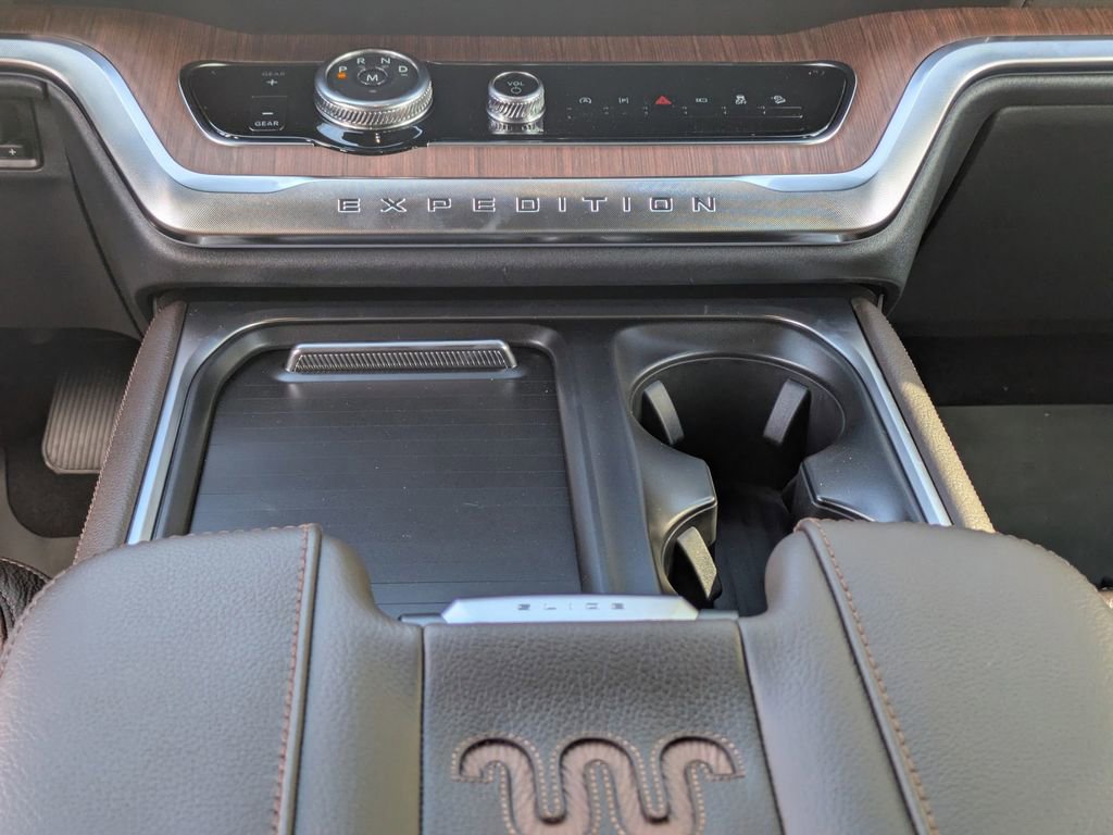 New 2026 Ford Expedition Max King Ranch image 23