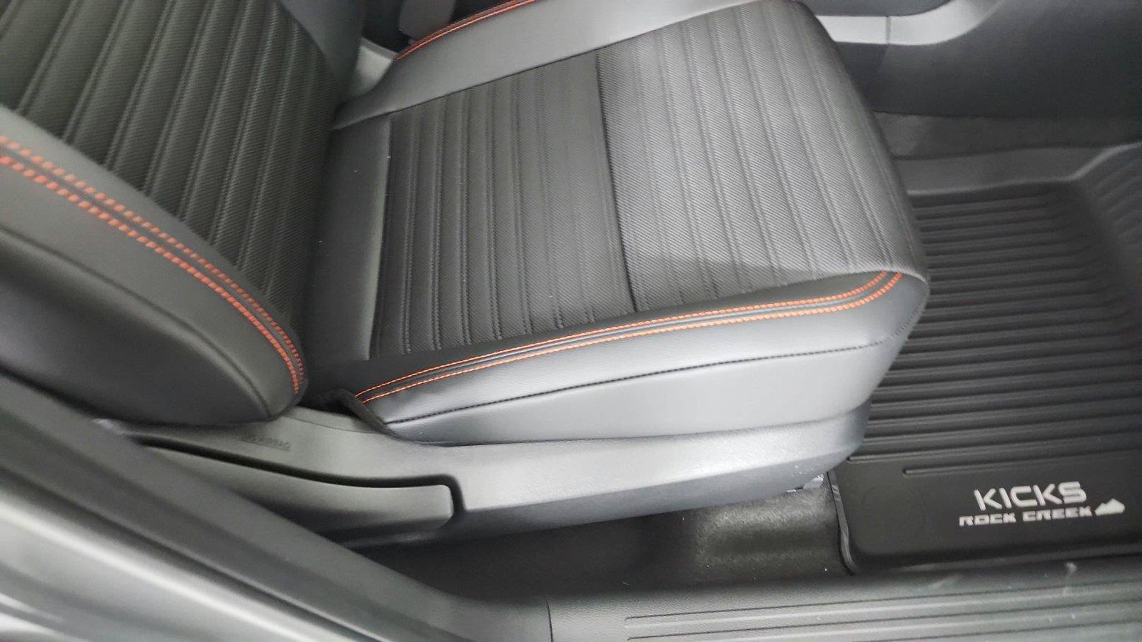 New 2027 Nissan Kicks SV AWD/4WD image 28
