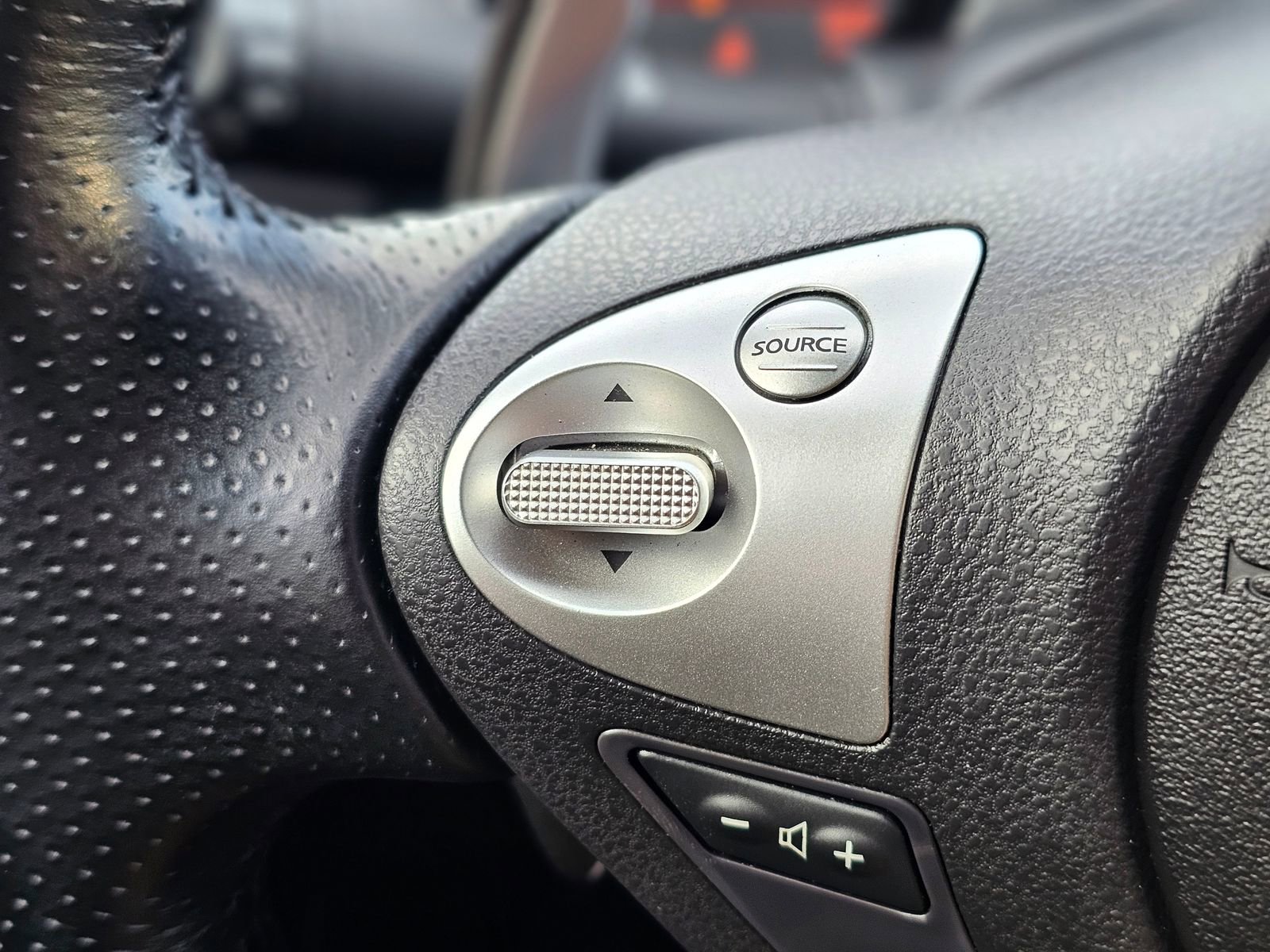 Used 2013 Nissan 370Z Touring w/ Sport Pkg image 20