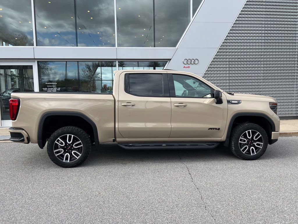 Used 2023 GMC Sierra 1500 AT4 w/ AT4 Premium Package AWD/4WD image 19