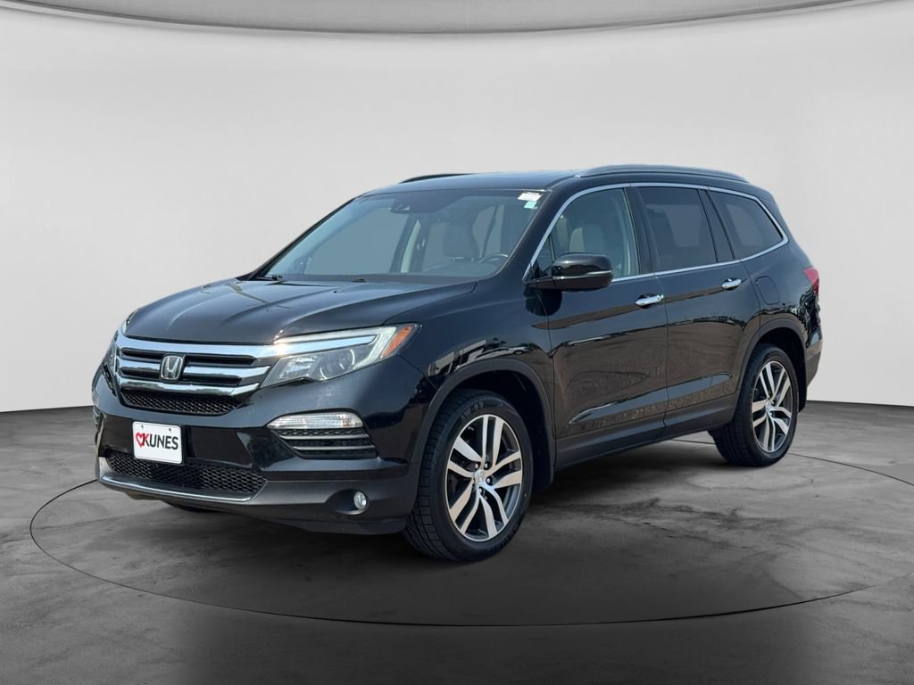 Used 2017 Honda Pilot Elite image 5