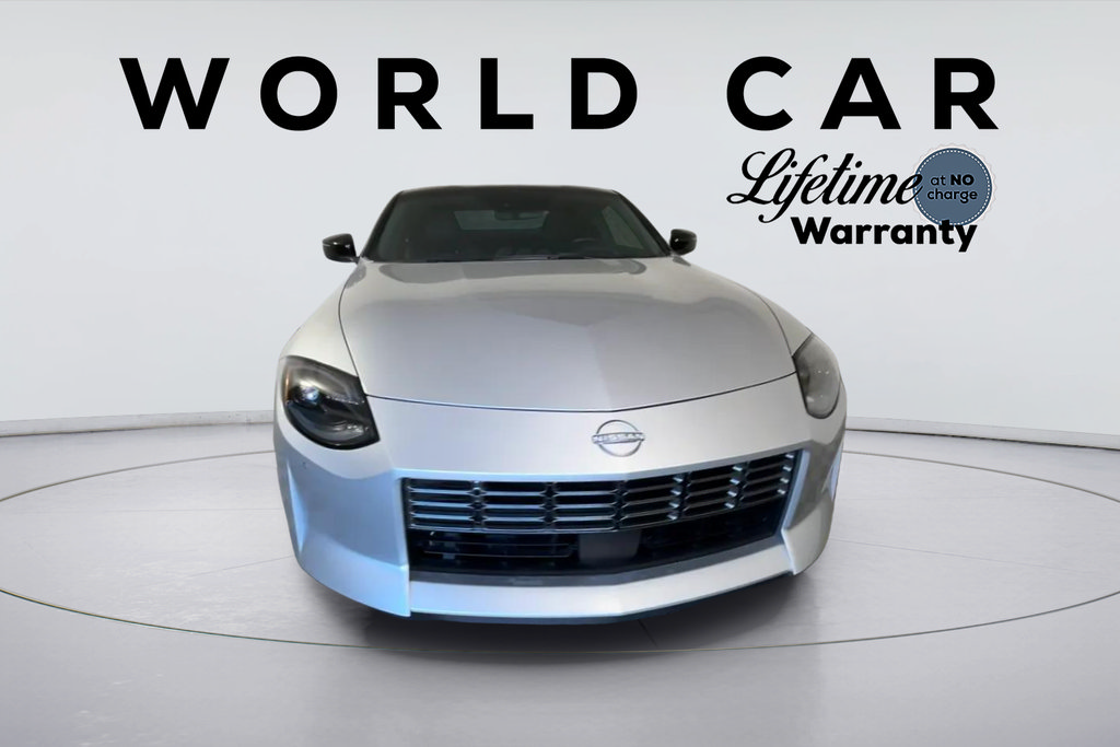 Used 2025 Nissan Z Performance w/ Floor Mat Package RWD image 7