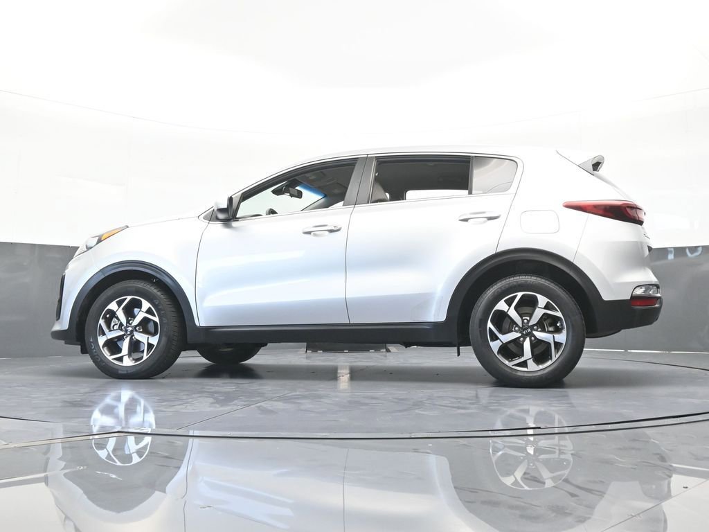 Used 2022 Kia Sportage LX image 21