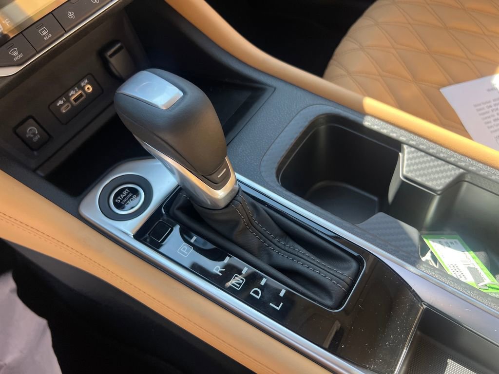 New 2025 Nissan Sentra SV w/ SV Premium Package image 24