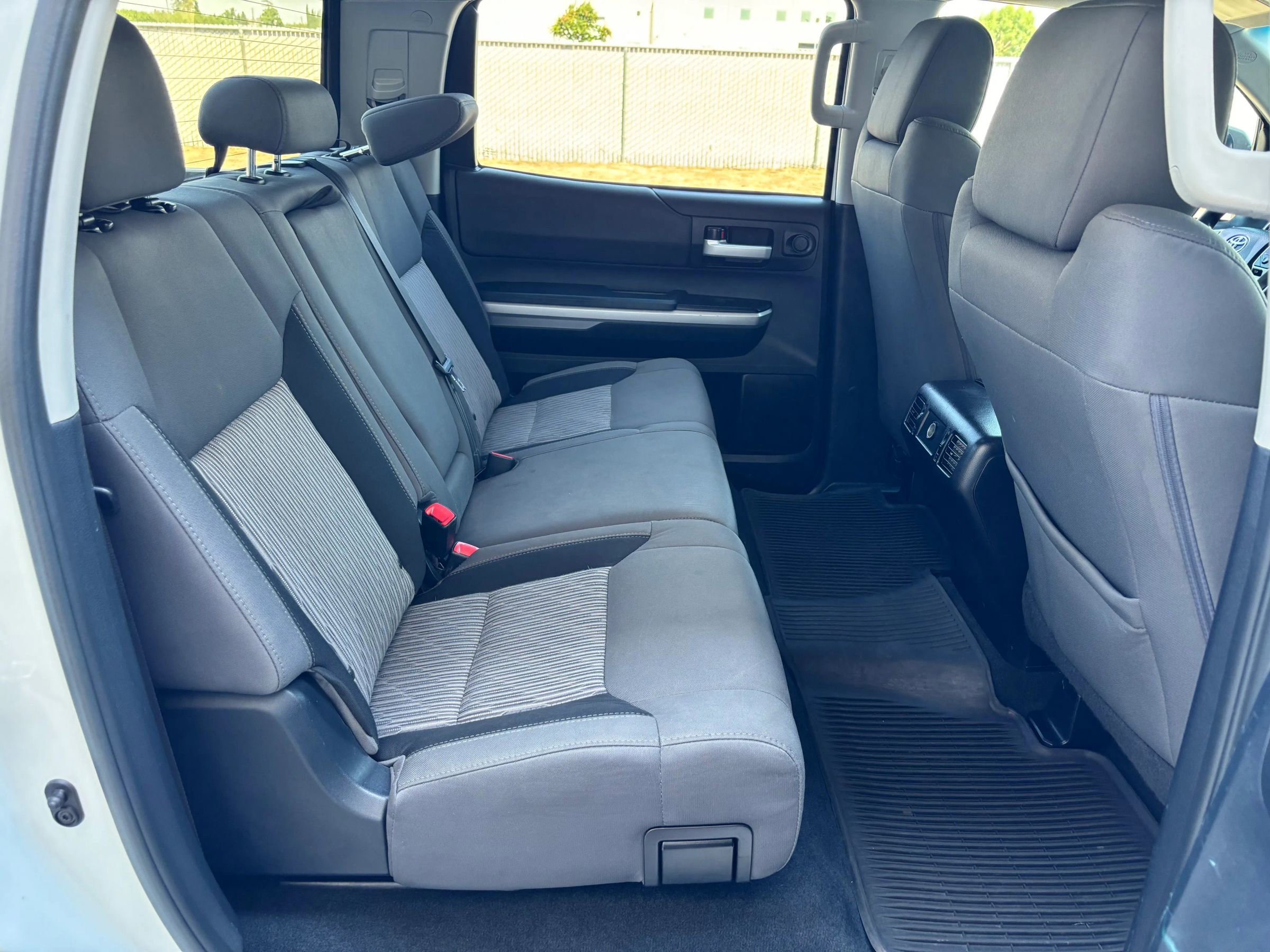 Used 2014 Toyota Tundra SR5 image 13