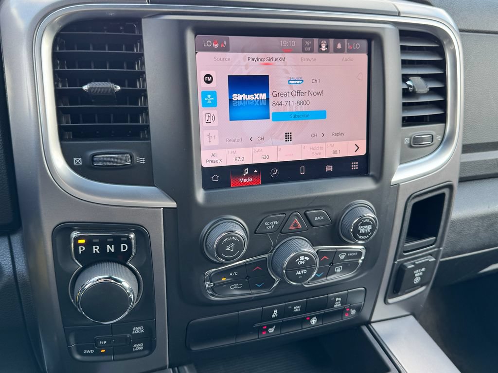 Used 2024 RAM 1500 Warlock AWD/4WD image 22