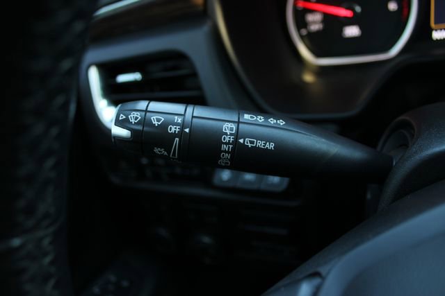 Used 2021 Chevrolet Tahoe High Country w/ Premium Package image 11