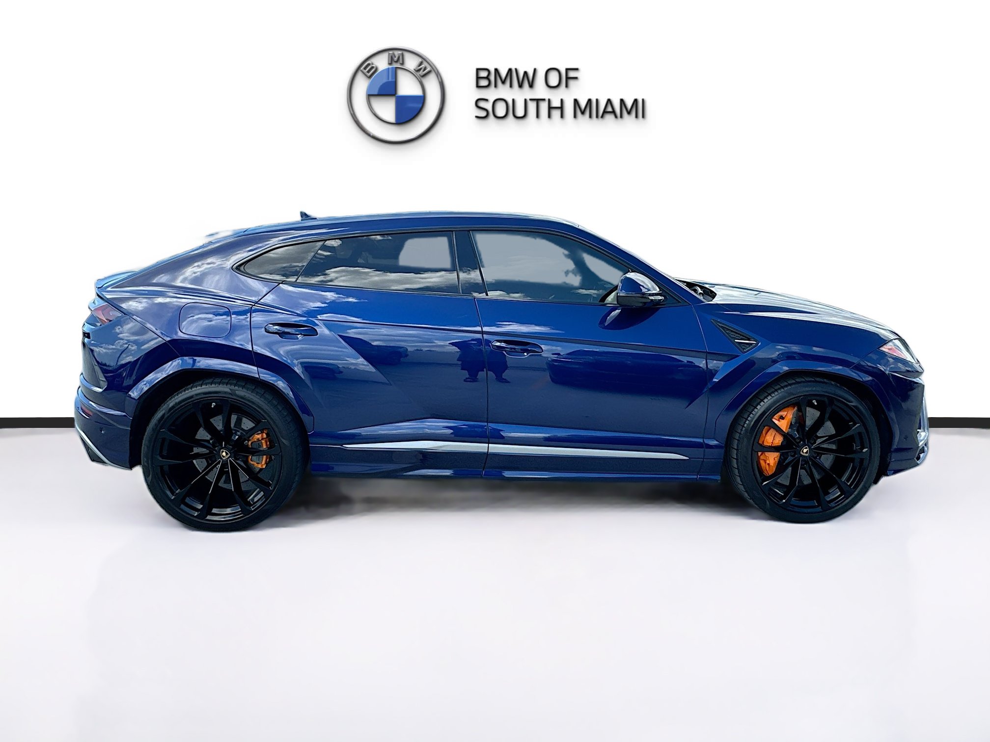 Used 2020 Lamborghini Urus AWD/4WD image 8