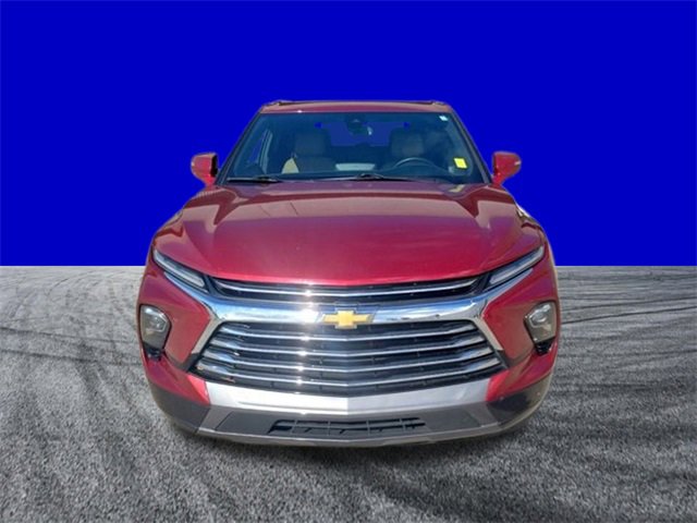 Used 2023 Chevrolet Blazer Premier image 2