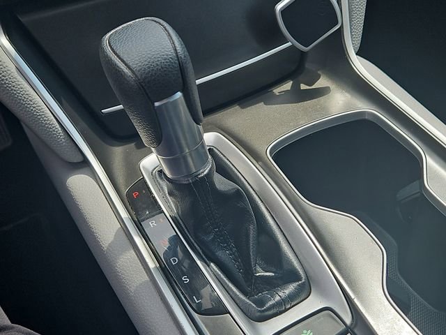 Used 2018 Honda Accord EX image 29