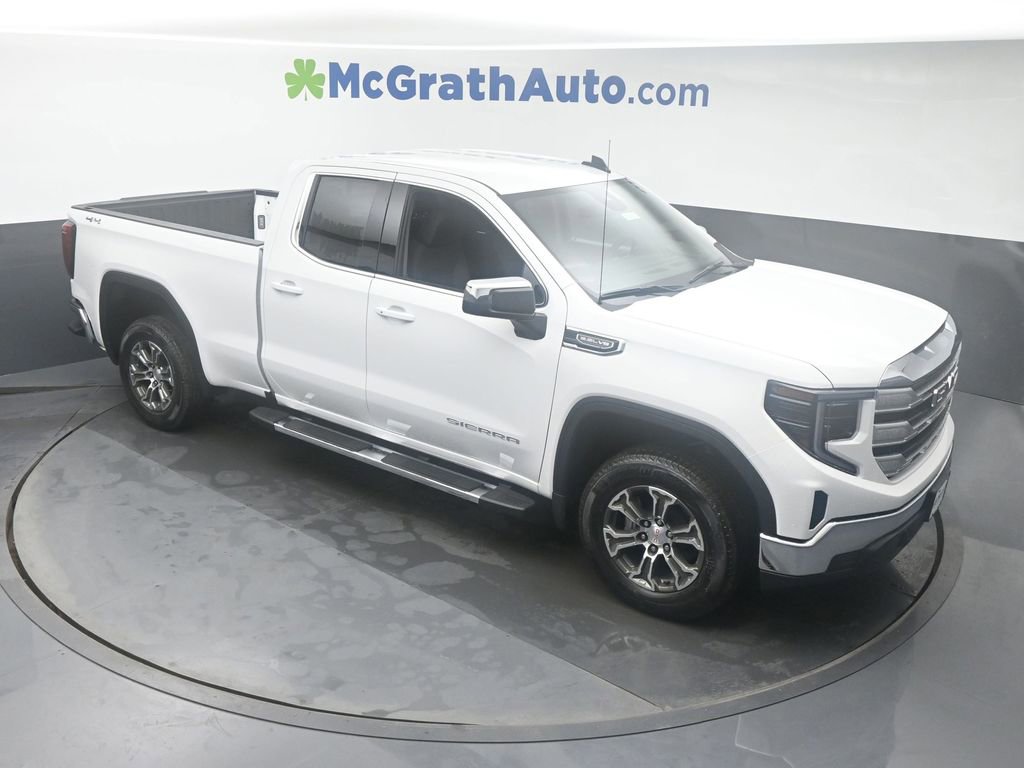 New 2026 GMC Sierra 1500 SLE w/ Preferred Package image 3