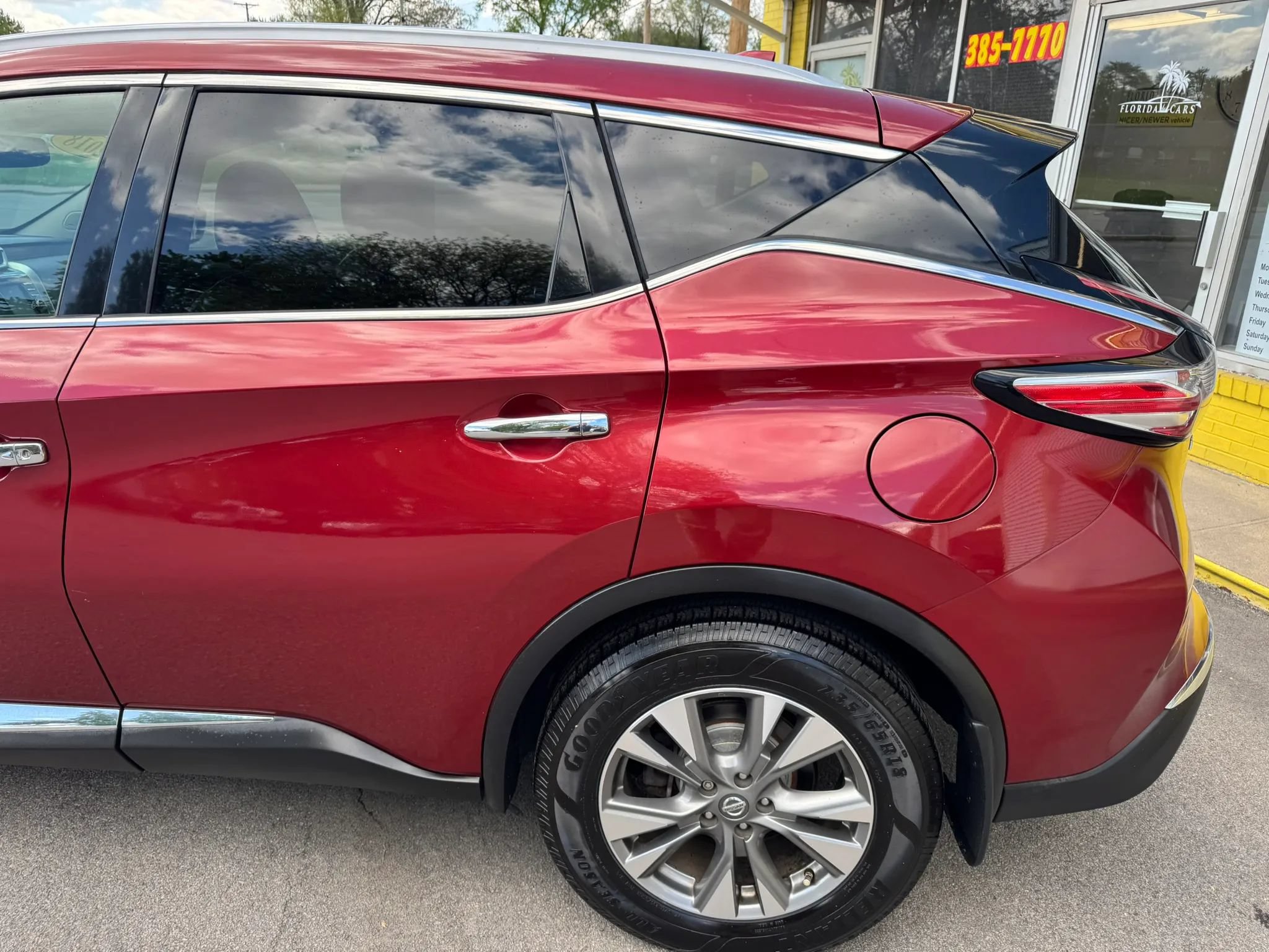 Used 2018 Nissan Murano SL w/ Moonroof Package AWD/4WD image 5