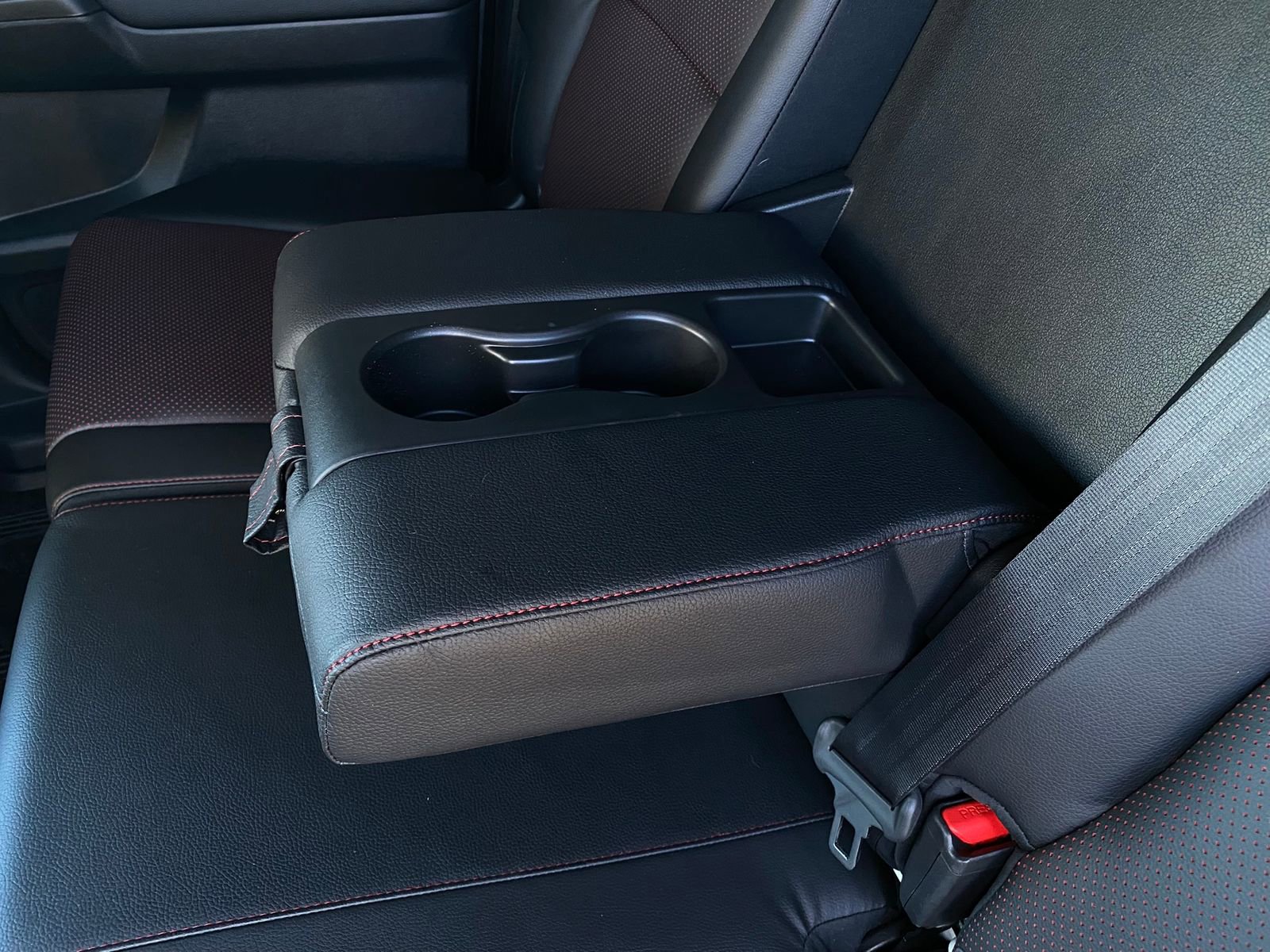 Used 2025 Honda Ridgeline Black Edition image 29