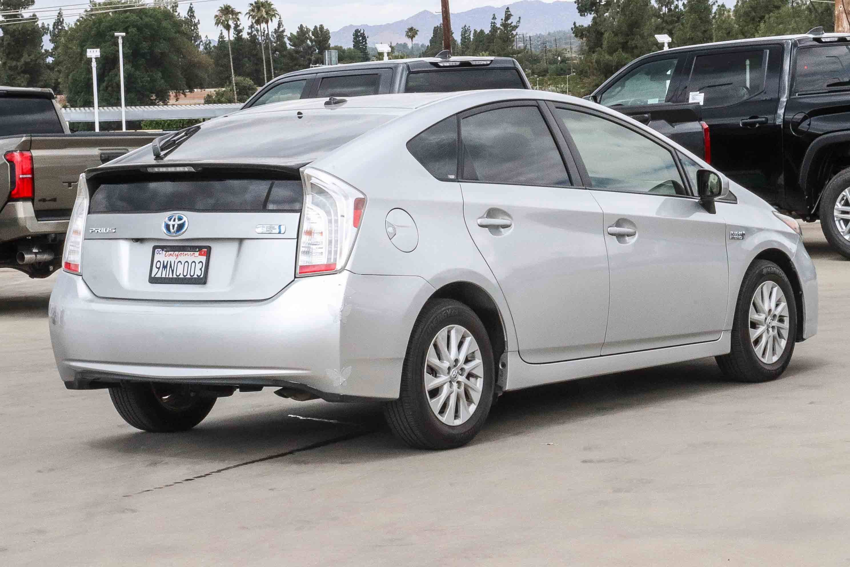 Used 2012 Toyota Prius Prime Plug-In Hybrid FWD image 7