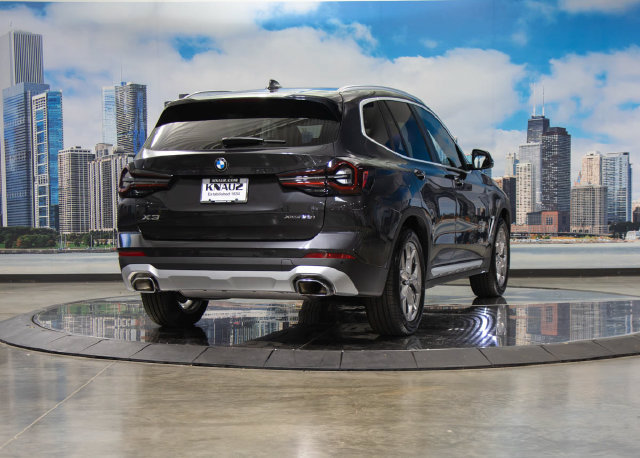 Used 2024 BMW X3 xDrive30i w/ Convenience Package w/ZPA AWD/4WD image 8