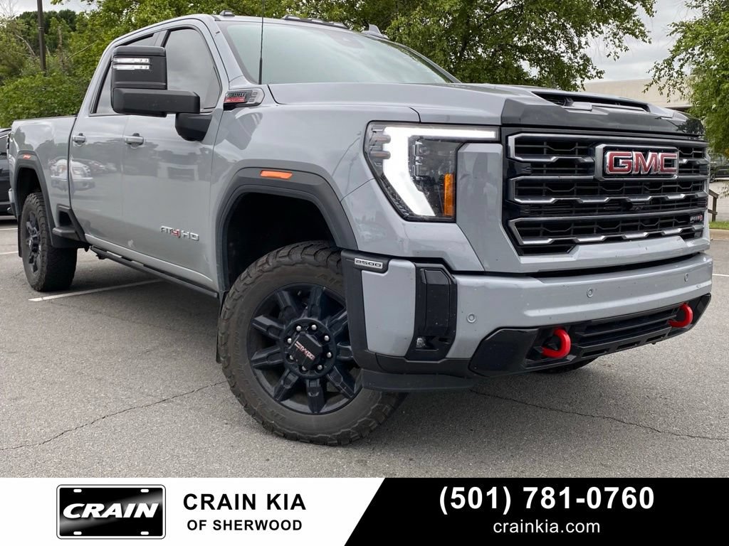 Used 2025 GMC Sierra 2500 AT4 AWD/4WD image 1