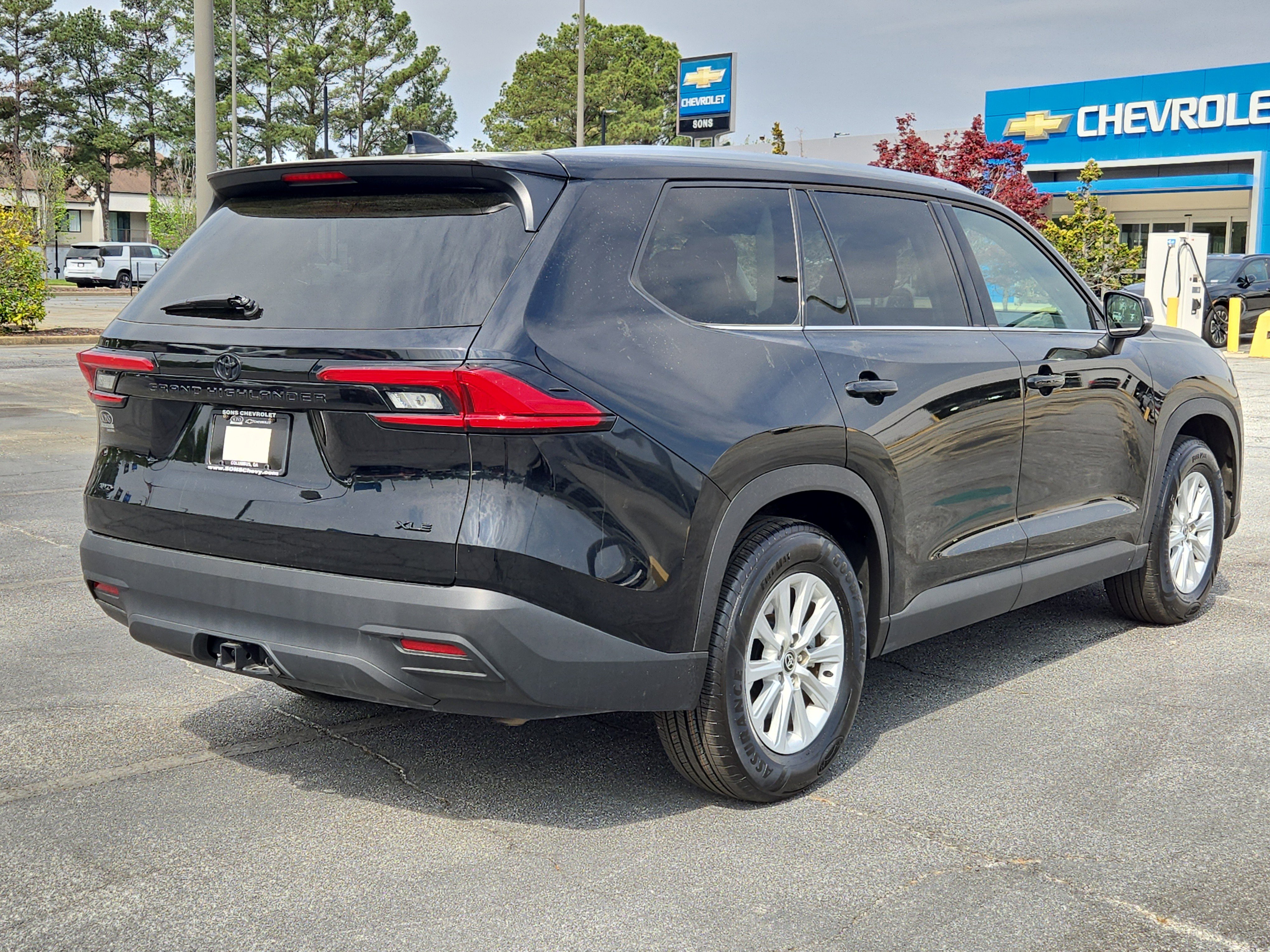 Used 2024 Toyota Grand Highlander AWD image 9