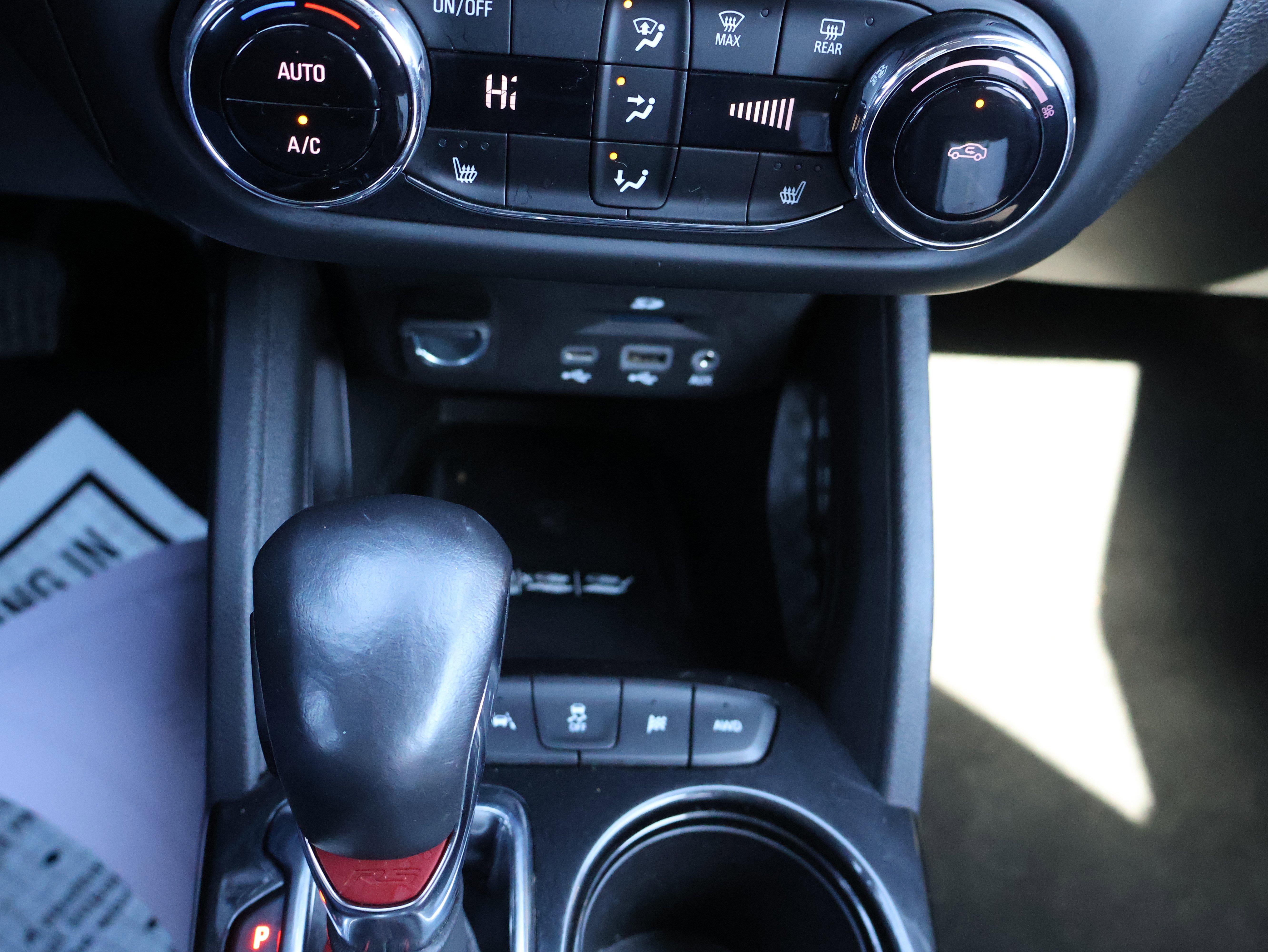 Used 2022 Chevrolet TrailBlazer RS w/ Sun and Liftgate Package image 29