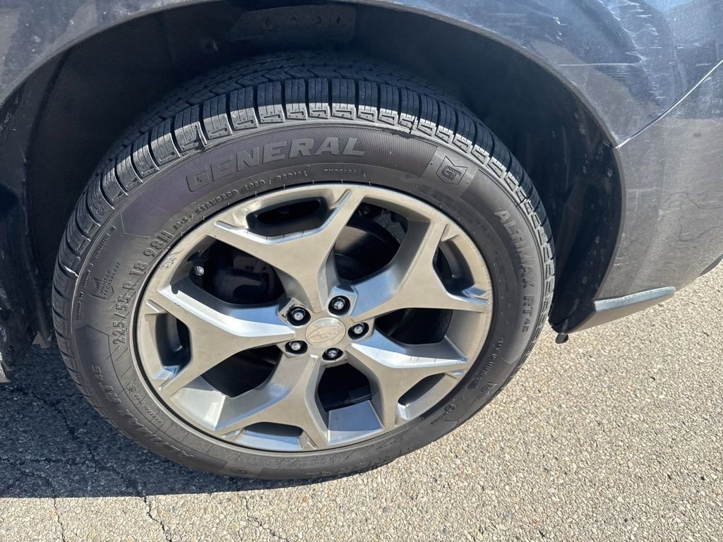 Used 2016 Subaru Forester 2.5i Touring w/ Eyesight & Navigation System image 25