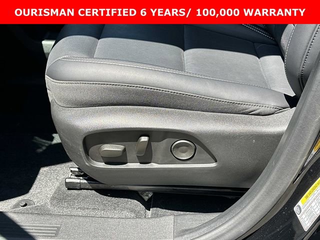 Certified 2025 GMC Terrain Elevation w/ Elevation Premium Package AWD/4WD image 18