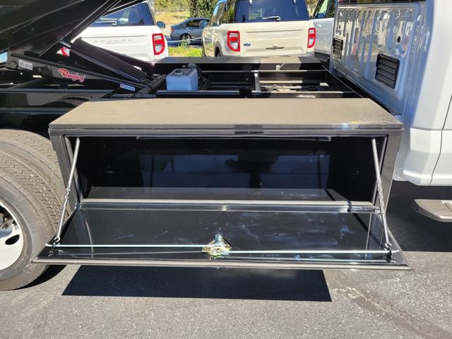 New 2024 Ford F550 4x4 SuperCab Super Duty image 16