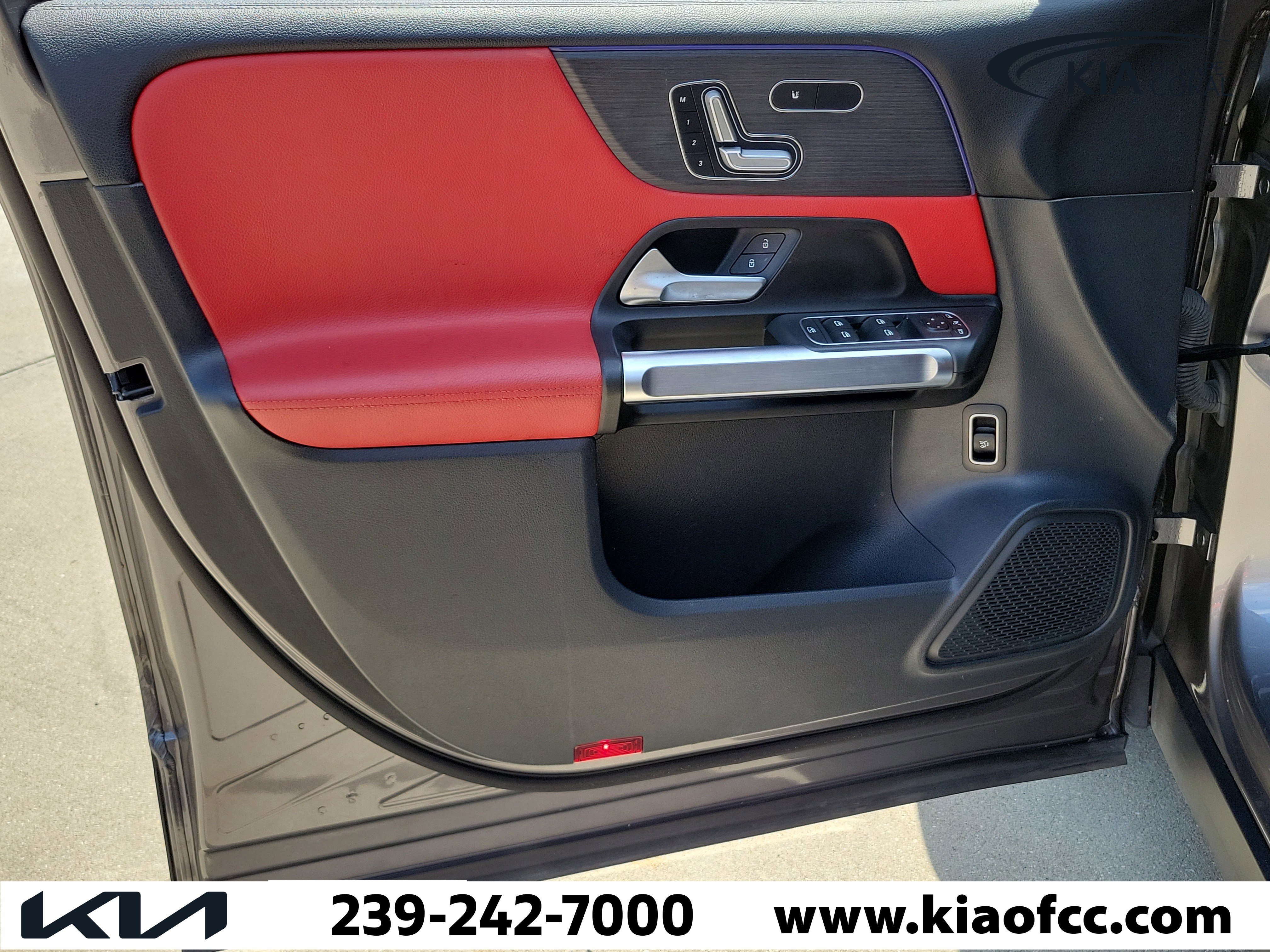 Used 2022 Mercedes-Benz GLB 35 AMG 4MATIC image 22