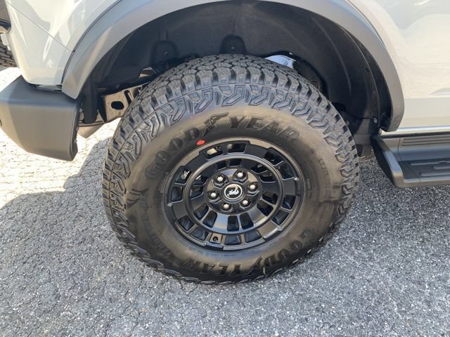 New 2026 Ford Bronco Outer Banks w/ Sasquatch Package AWD/4WD image 40