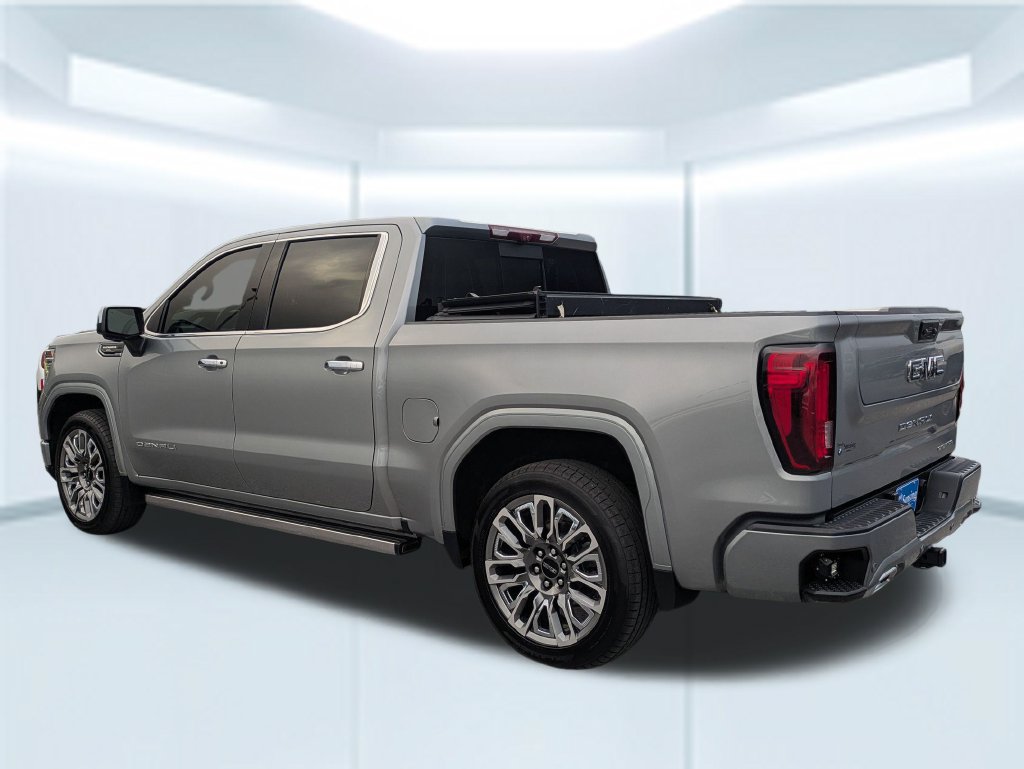 Used 2024 GMC Sierra 1500 Denali Ultimate AWD/4WD image 3