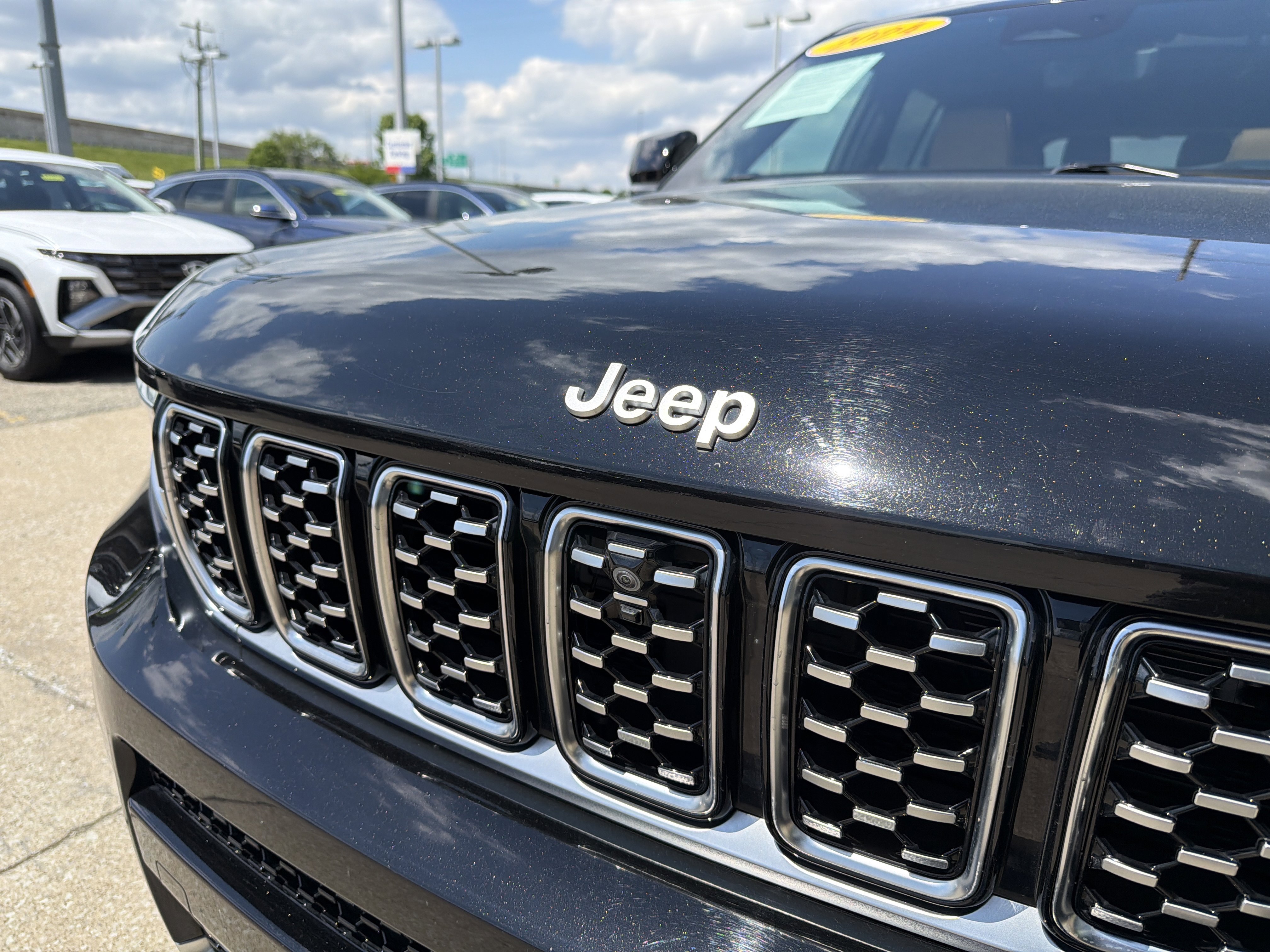 Used 2024 Jeep Grand Cherokee L Summit AWD/4WD image 28