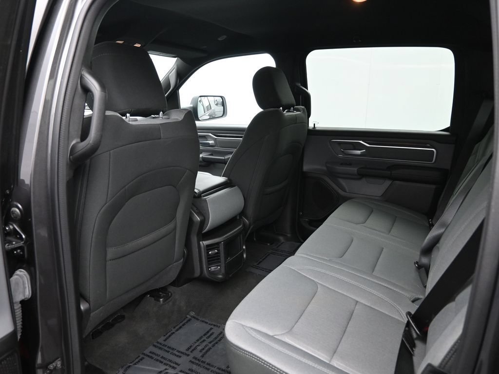 Used 2022 RAM 1500 Big Horn AWD/4WD image 30