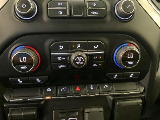 Used 2019 Chevrolet Silverado 1500 LT w/ Convenience Package AWD/4WD image 16