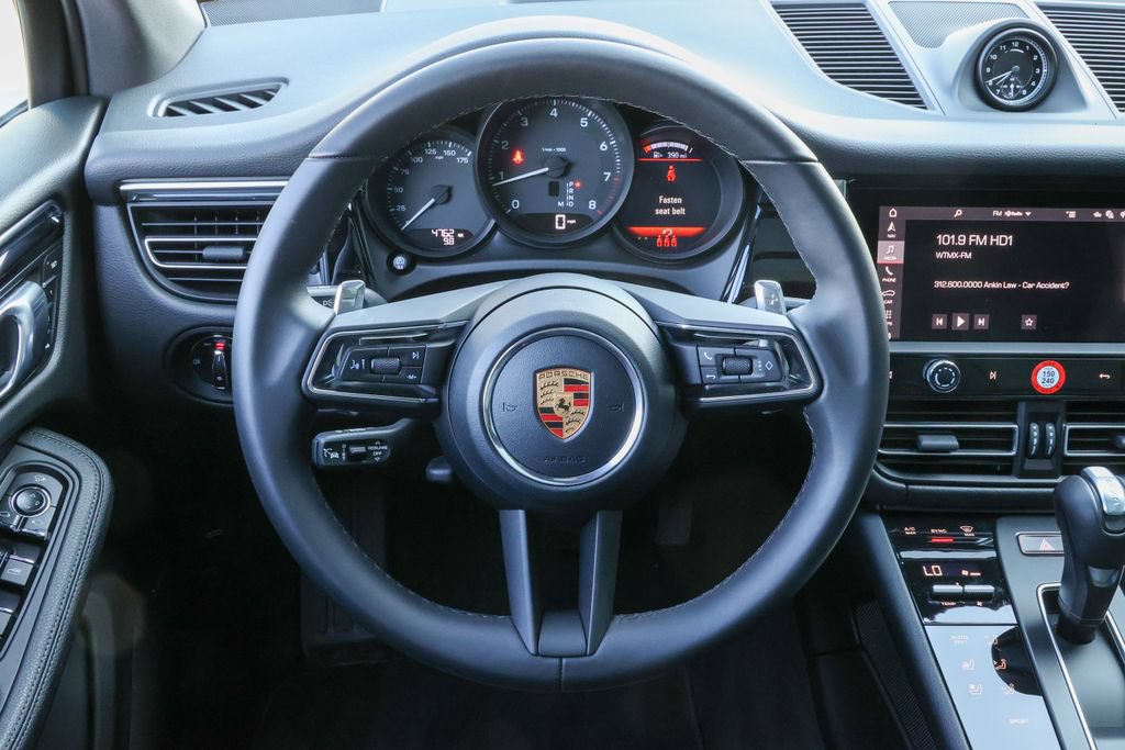 Certified 2026 Porsche Macan Turbo AWD/4WD image 15