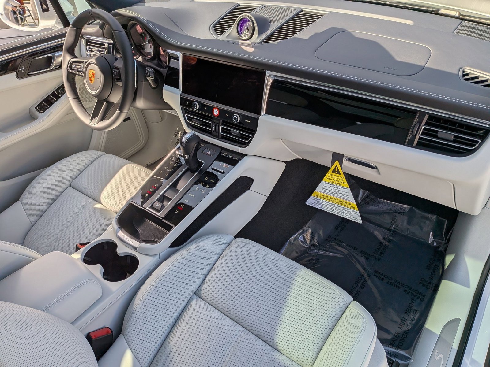 New 2026 Porsche Macan S image 26