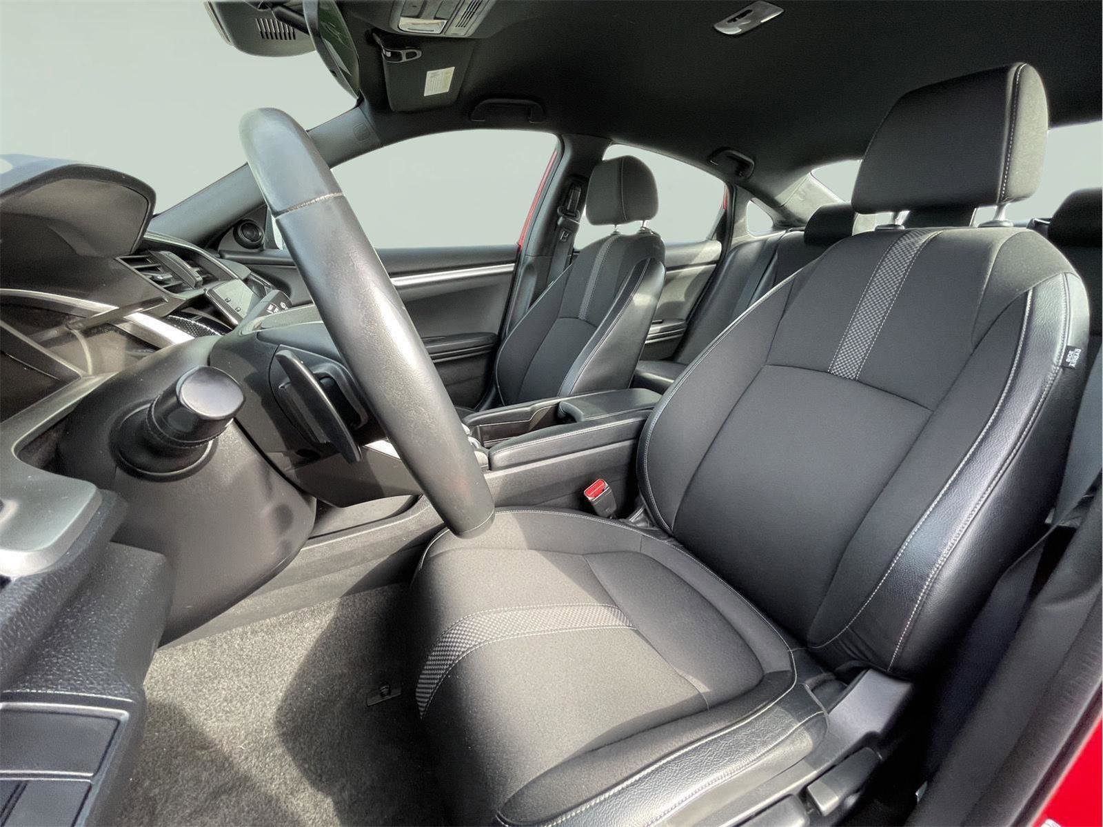 Used 2019 Honda Civic Sport image 28