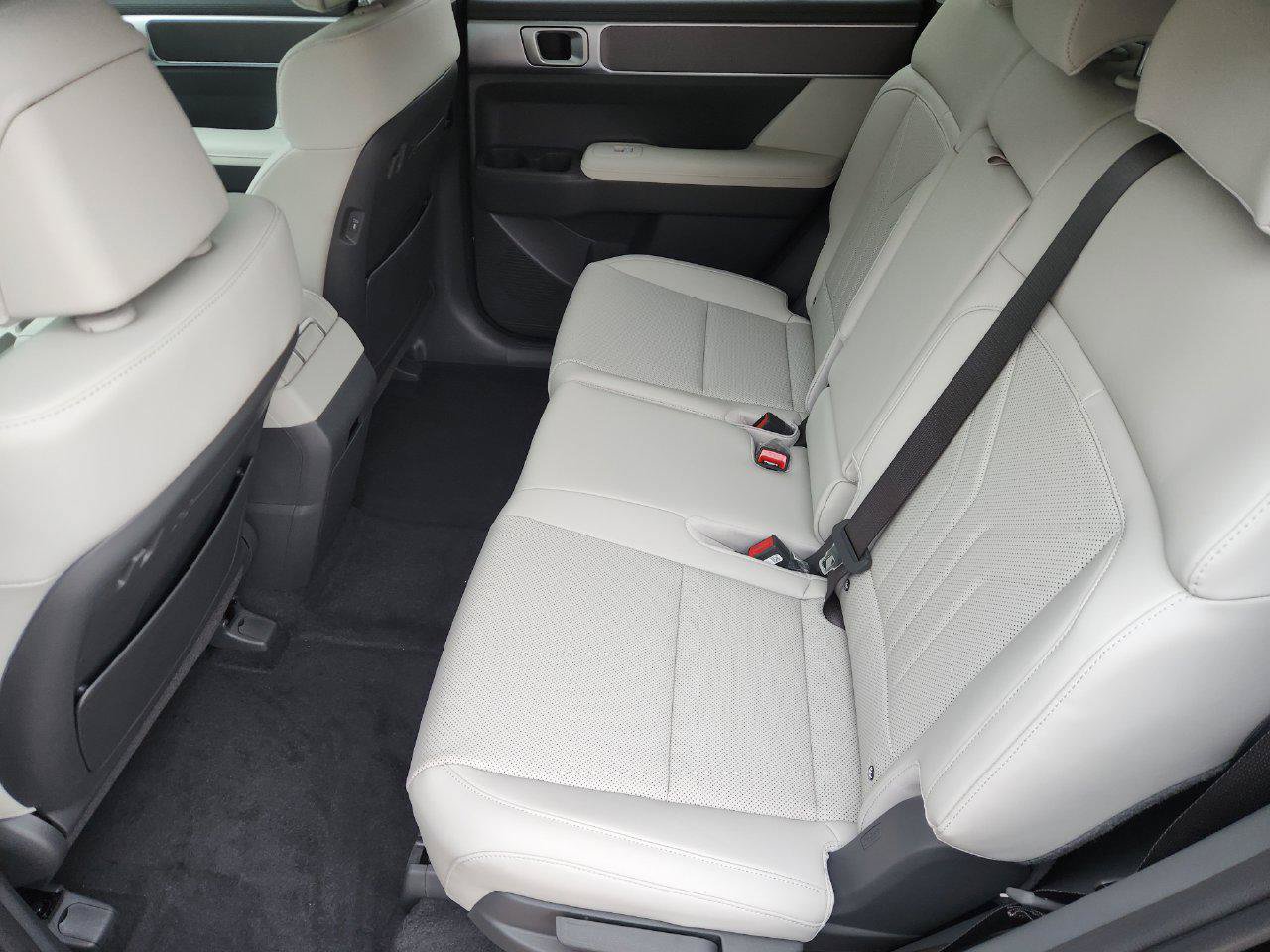 New 2026 Hyundai Santa Fe SEL FWD image 27