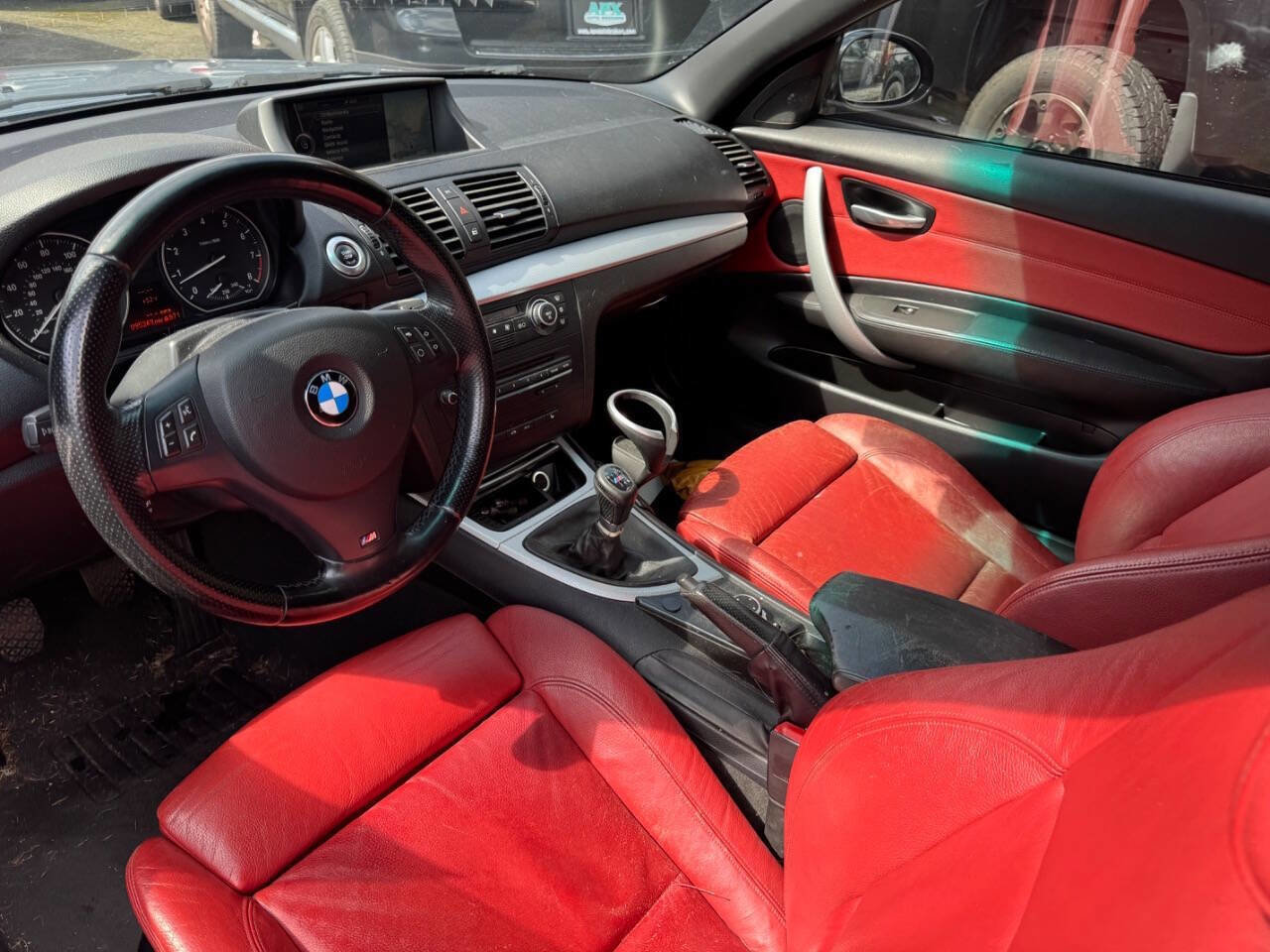 Used 2009 BMW 135i Convertible image 6