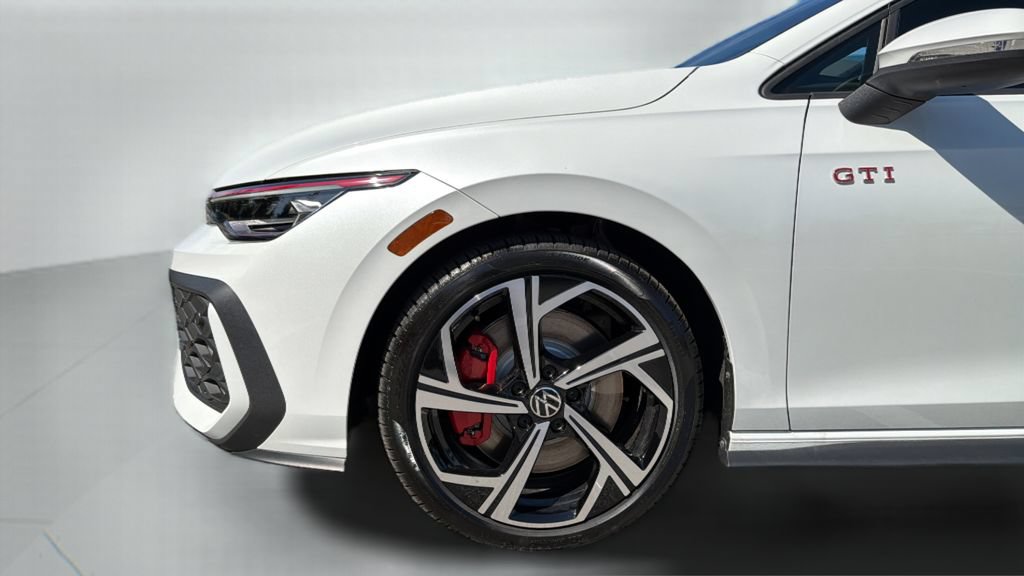 New 2026 Volkswagen GTI SE FWD image 35