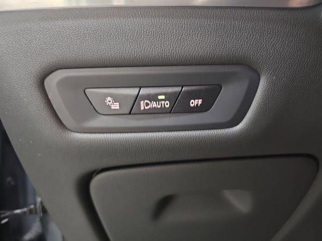 Used 2024 BMW X5 xDrive40i AWD/4WD image 25