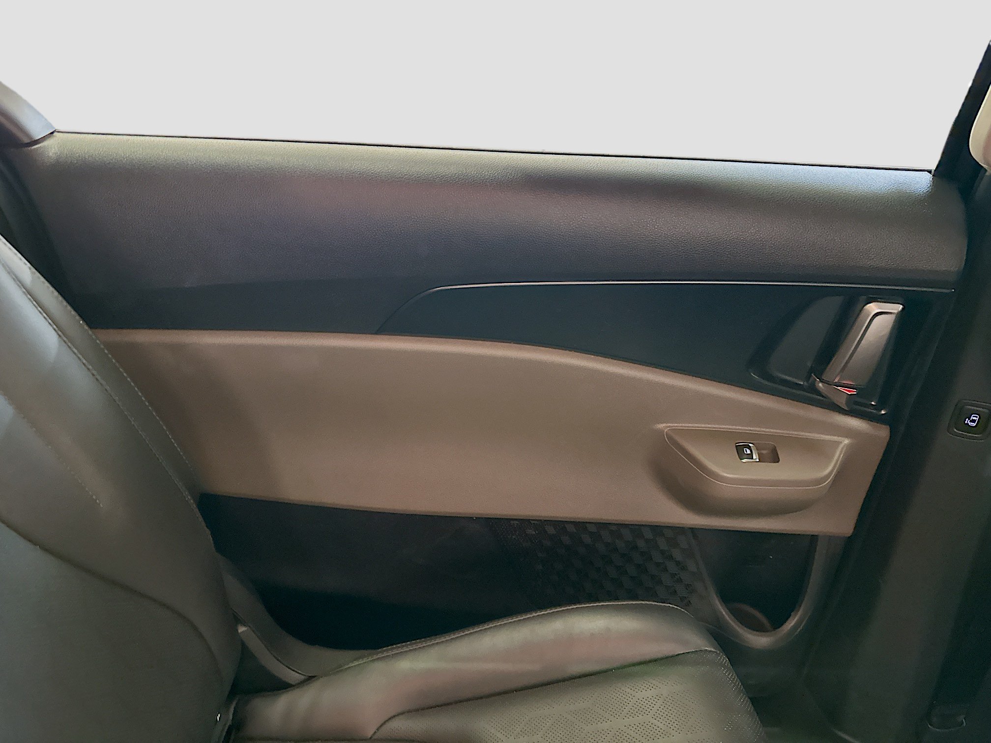 Used 2026 Kia Carnival FWD image 27