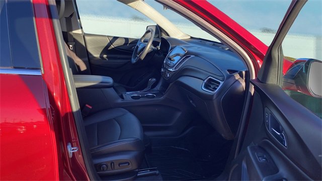 Used 2021 Chevrolet Equinox Premier image 13