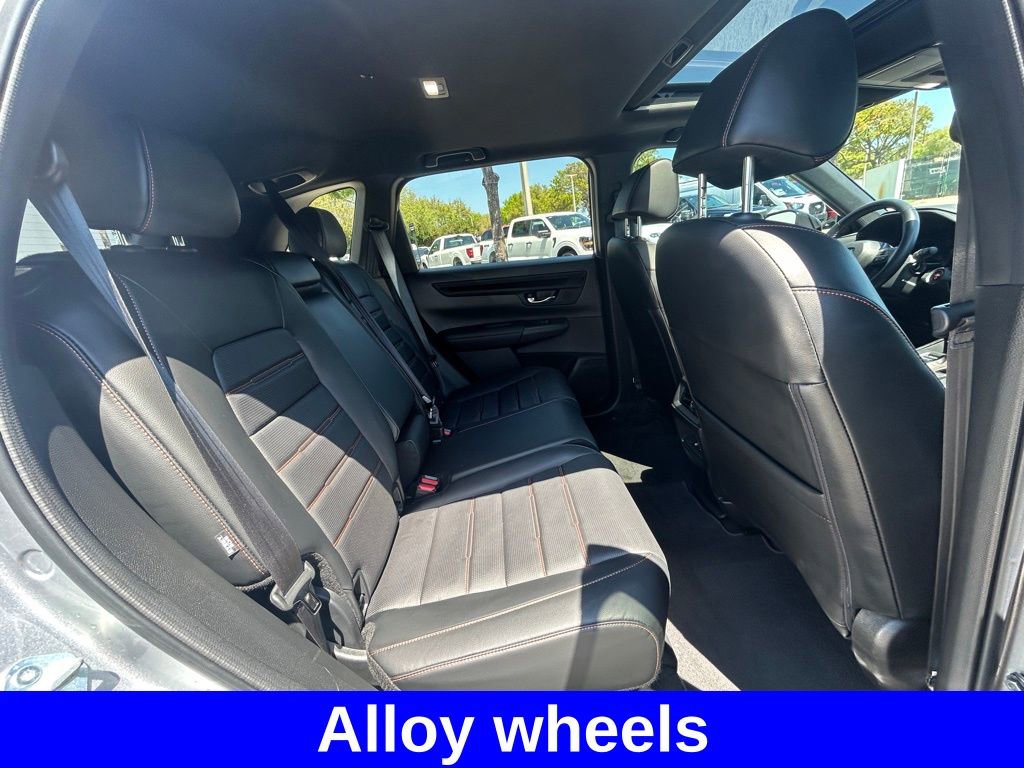 Used 2025 Honda CR-V Sport-L image 29