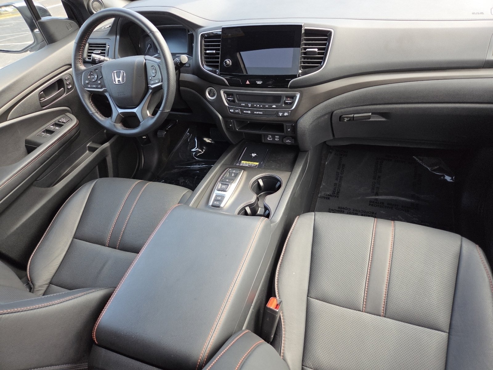 Certified 2025 Honda Passport TrailSport image 32