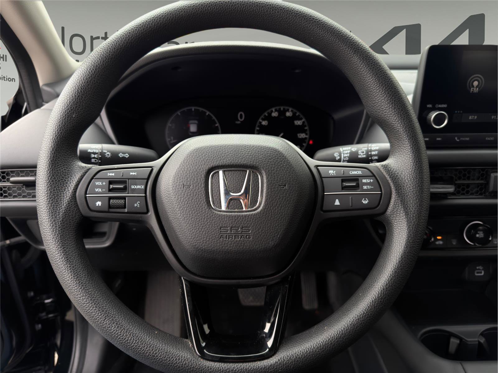 Used 2023 Honda HR-V LX image 11